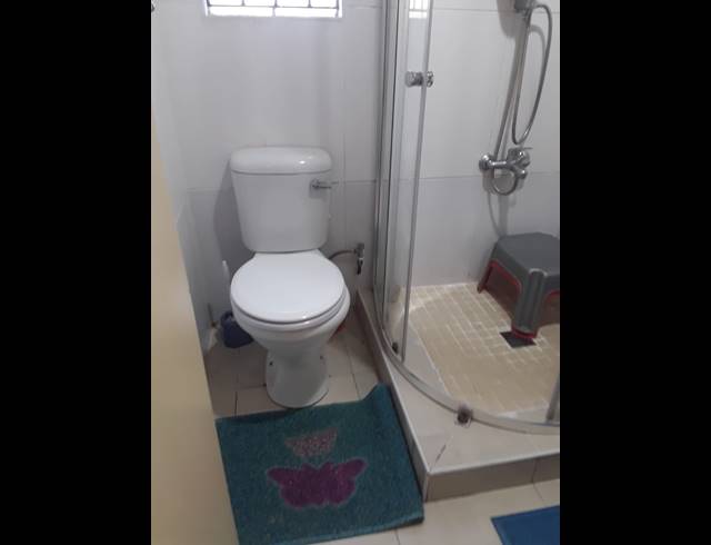2 BEDROOM FLAT FOR SALE IN PIONEER PARK